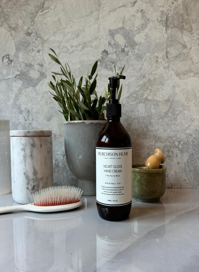 Murchison-Hume Velvet Glove Hand Cream with nourishing Fruit Extracts and Plant Seed Oils for lasting, 24-hour protection against dryness, non-greasy, Original Fig - Image 4